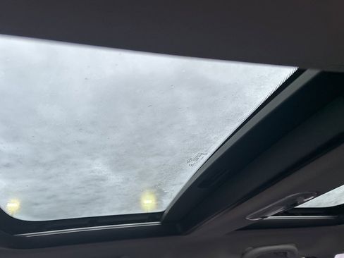 Used 2016 MINI Cooper 4-Door Hardtop image 34