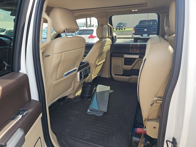Used 2018 Ford F150 Lariat w/ Equipment Group 502A Luxury RWD image 4