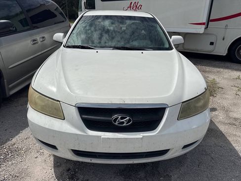 Used 2008 Hyundai Sonata GLS FWD image 2