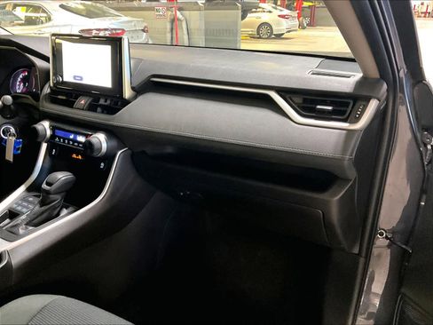 Used 2024 Toyota RAV4 LE image 13