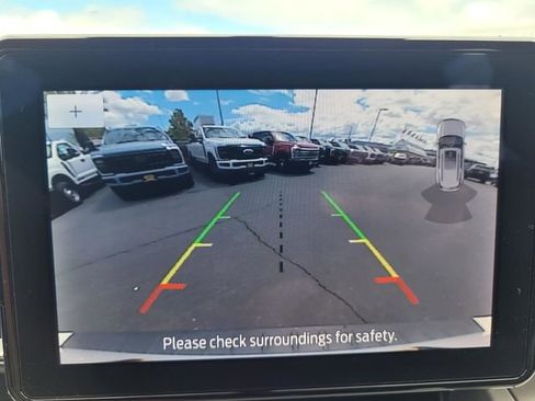 Certified 2023 Ford Explorer XLT w/ Equipment Group 202A AWD/4WD image 17