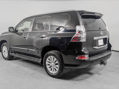 Used 2017 Lexus GX 460 Premium AWD/4WD image 6