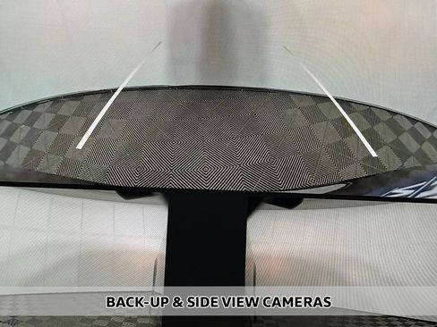 Used 2023 Tesla Model Y Long Range AWD/4WD image 6
