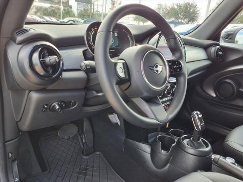 Used 2023 MINI Cooper Convertible image 11