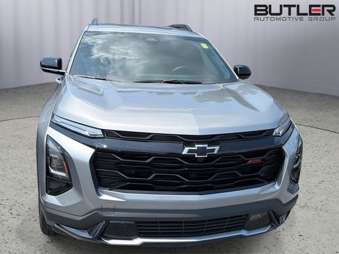 Used 2026 Chevrolet Equinox RS w/ Convenience Package III FWD image 5