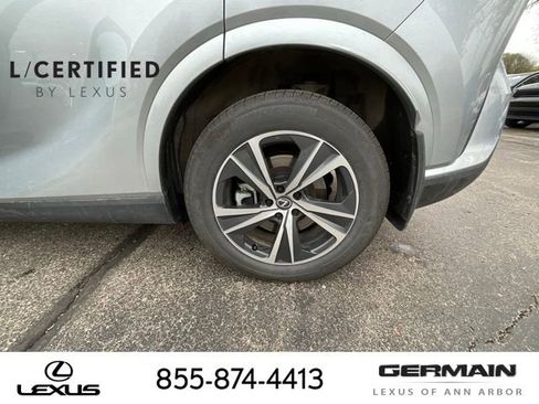Certified 2023 Lexus RX 350 Premium Plus w/ Accessory Package AWD/4WD image 25