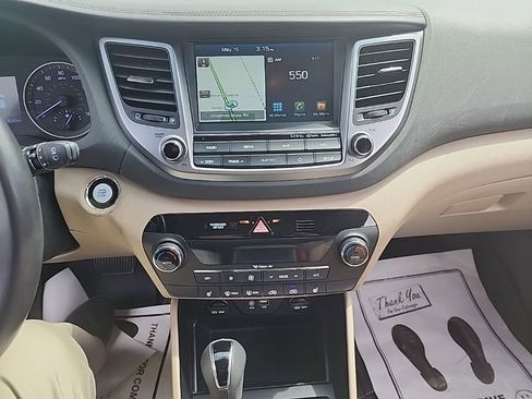 Used 2018 Hyundai Tucson SEL Plus w/ Cargo Package AWD/4WD image 15