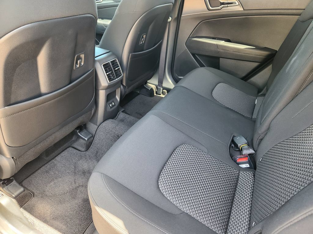 New 2027 Kia Sportage S FWD image 19