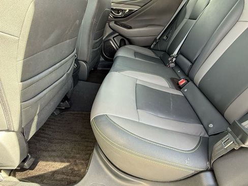Used 2025 Subaru Outback Onyx Edition AWD/4WD image 13