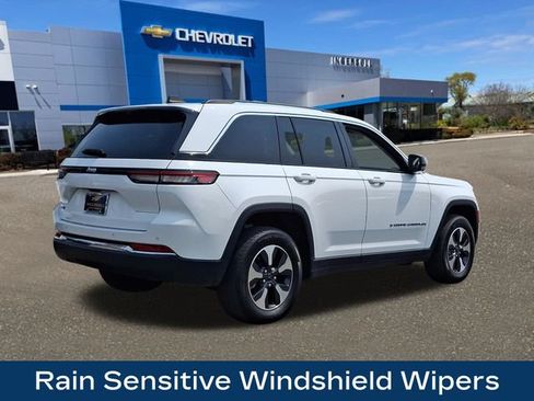 Used 2022 Jeep Grand Cherokee Limited 4xe w/ Luxury Tech Group II AWD/4WD image 26