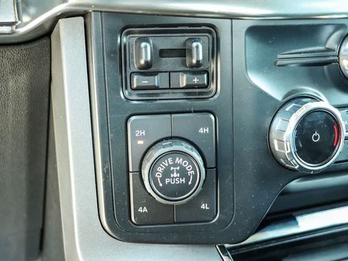 Used 2023 Ford F150 Lariat w/ Equipment Group 502A High AWD/4WD image 25