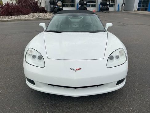 Used 2005 Chevrolet Corvette Convertible w/ Preferred Equipment Group RWD image 4