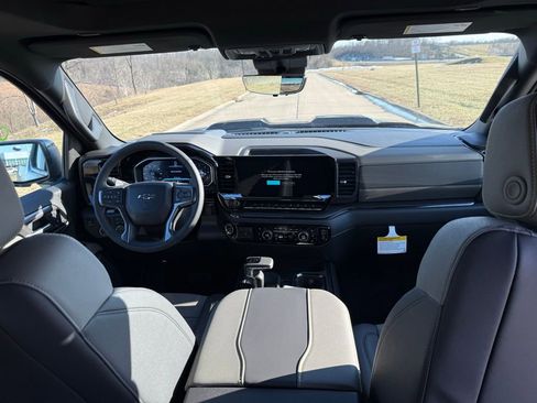 New 2026 Chevrolet Silverado 1500 ZR2 image 23
