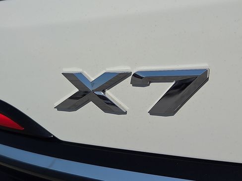 Used 2026 BMW X7 xDrive40i AWD/4WD image 7