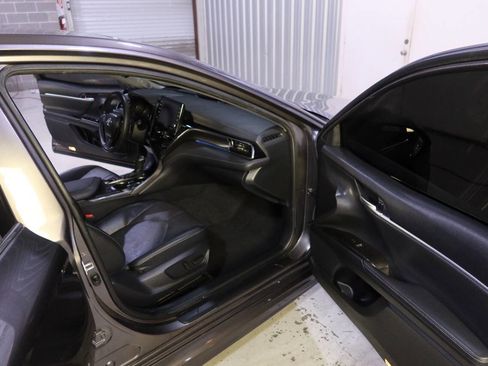 Used 2023 Toyota Camry XSE w/ Navigation Package image 12