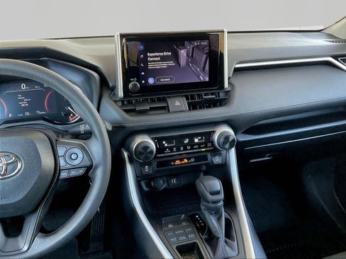 Used 2024 Toyota RAV4 LE AWD/4WD image 9