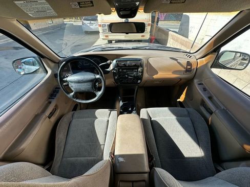 Used 1997 Ford Explorer 4WD 4-Door image 21