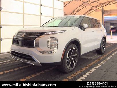 Used 2024 Mitsubishi Outlander SE