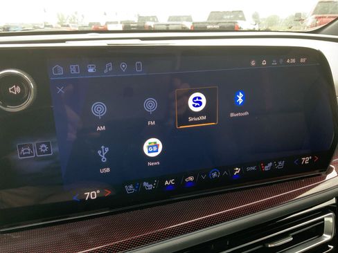 New 2026 Chevrolet Traverse RS w/ LPO, Floor Liner Package FWD image 36