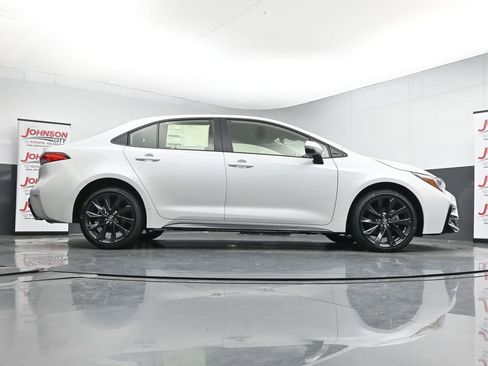 New 2026 Toyota Corolla SE FWD image 35