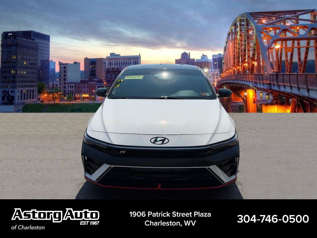Used 2026 Hyundai Elantra N FWD image 8