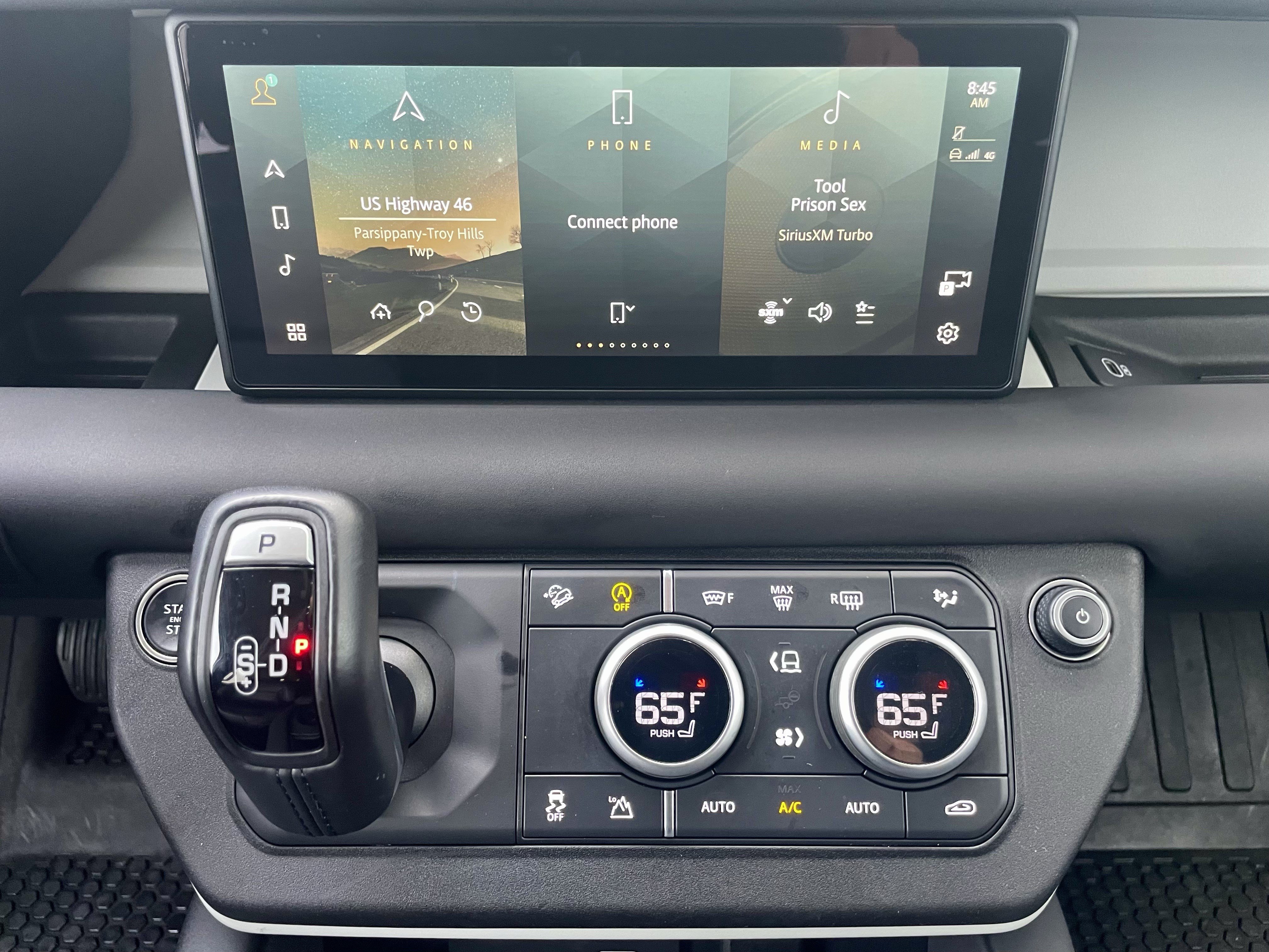 Used 2024 Land Rover Defender 110 S AWD/4WD image 19