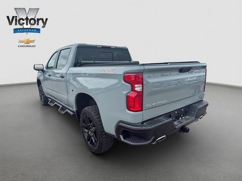 Used 2024 Chevrolet Silverado 1500 LT Trail Boss w/ LT Trail Boss Premium Package AWD/4WD image 5