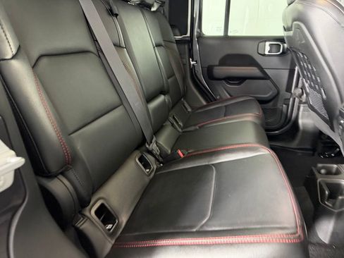 Used 2023 Jeep Gladiator Rubicon w/ LED Lighting Group image 29