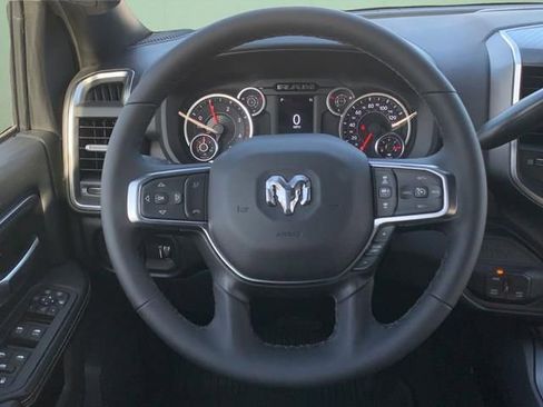 New 2026 RAM 2500 Big Horn AWD/4WD image 28