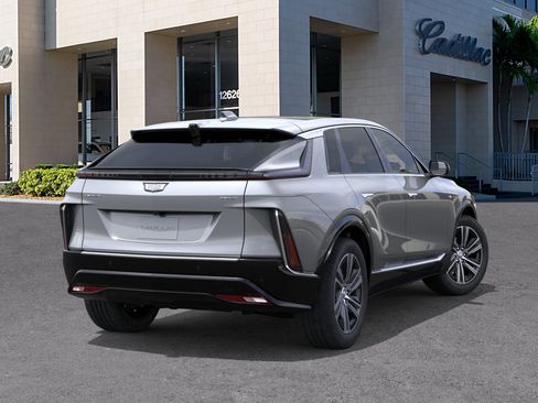 New 2026 Cadillac Lyriq Luxury w/ LPO, Floor Liner Package RWD image 4