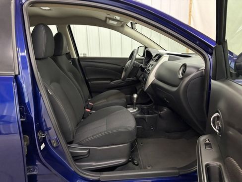 Used 2018 Nissan Versa SV image 19