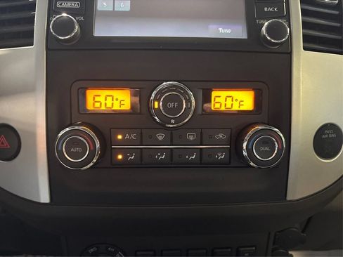 Used 2016 Nissan Frontier PRO-4X w/ Pro-4x Luxury Package AWD/4WD image 35
