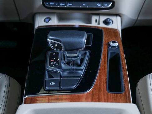 Certified 2023 Audi Q5 2.0T Premium w/ Convenience Package image 14