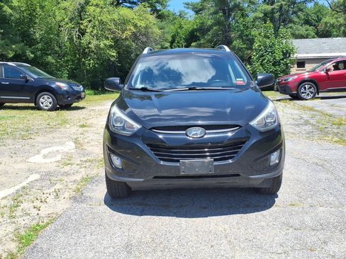 Used 2015 Hyundai Tucson SE AWD/4WD image 3