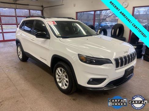 Certified 2022 Jeep Cherokee Latitude Lux w/ Sun & Sound Group image 1