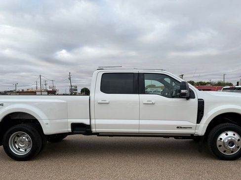 Used 2026 Ford F450 Platinum w/ Camper Package AWD/4WD image 3
