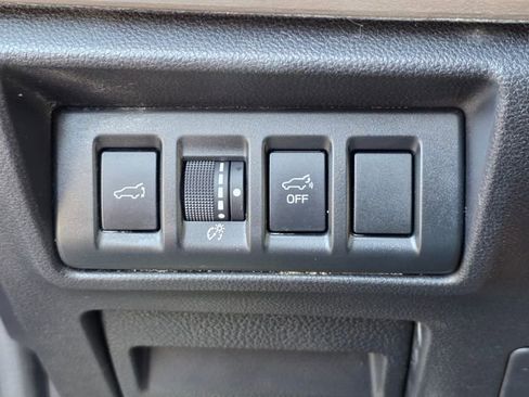 Used 2020 Subaru Outback Limited w/ Tech Package 2 image 38