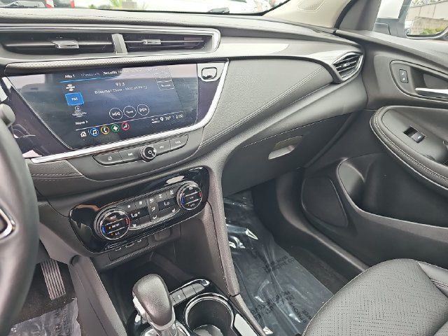 Used 2023 Buick Encore GX Essence w/ Experience Buick Package FWD image 22