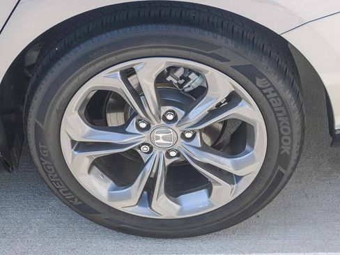 Used 2023 Honda Accord EX-L image 10