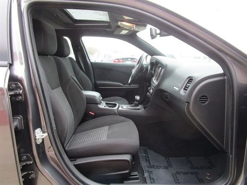 Used 2023 Dodge Charger SXT w/ Cold Weather Package image 16