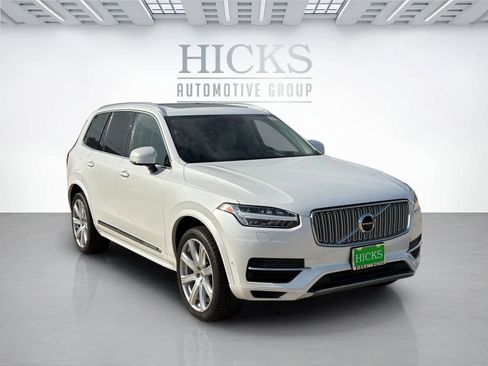 Used 2019 Volvo XC90 T8 Inscription w/ Advanced Package image 3