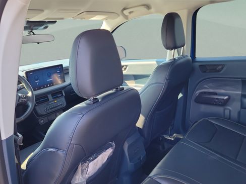 New 2026 Ford Maverick Lobo AWD/4WD image 10