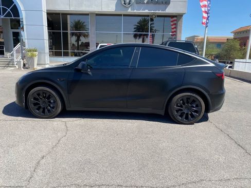 Used 2020 Tesla Model Y Long Range AWD/4WD image 8