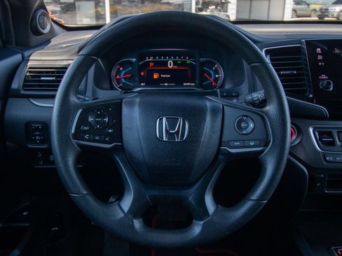 Used 2022 Honda Pilot Sport image 24
