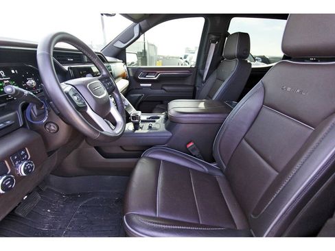 Used 2023 GMC Sierra 1500 Denali w/ Technology Package image 6