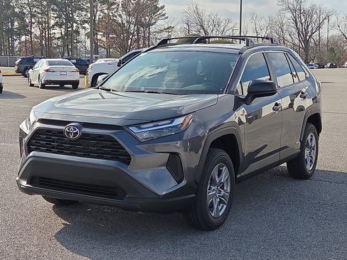 New 2025 Toyota RAV4 LE image 2