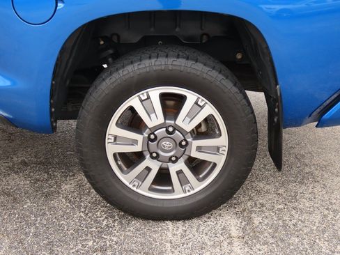 Used 2018 Toyota Tundra 1794 Edition image 17