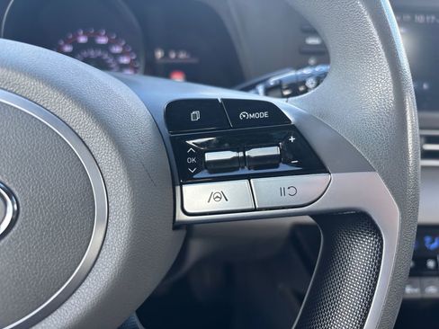 Used 2021 Hyundai Elantra SEL w/ Cargo Package FWD image 25