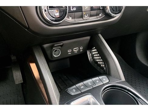 Used 2023 Chevrolet TrailBlazer ACTIV w/ Convenience Package FWD image 23