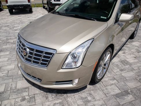 Used 2013 Cadillac XTS Premium FWD image 12